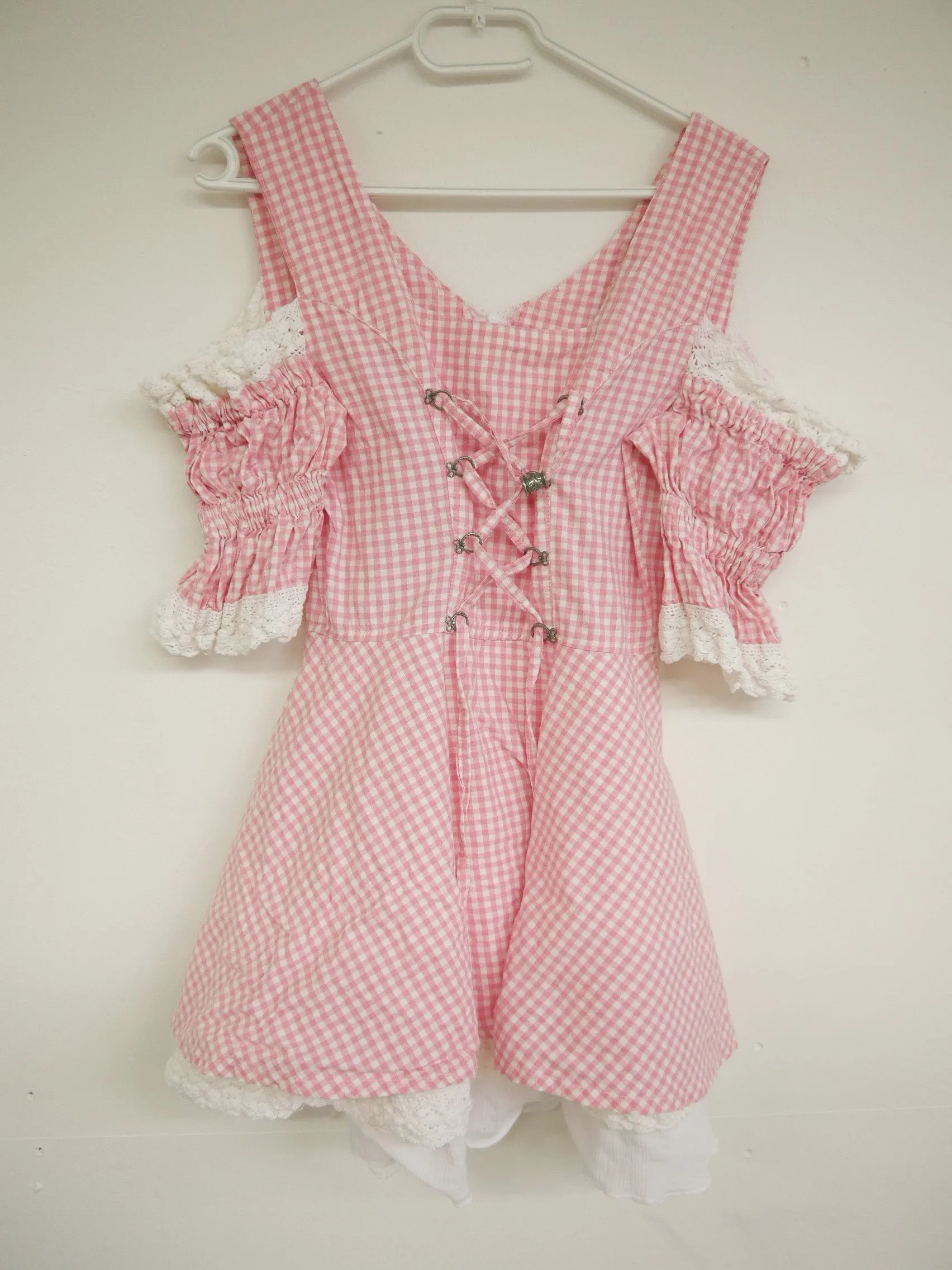 Skandal Trachten rosa weiß kariert Baumwolle fesches Dirndl ohne Schürze Gr.32