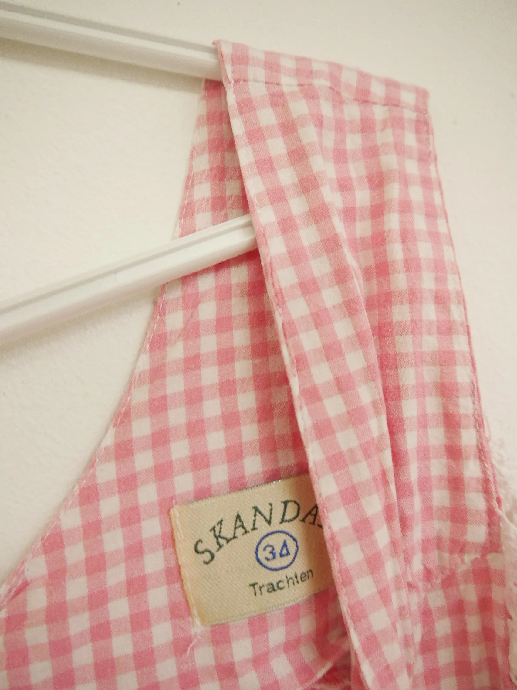 Skandal Trachten rosa weiß kariert Baumwolle fesches Dirndl ohne Schürze Gr.32